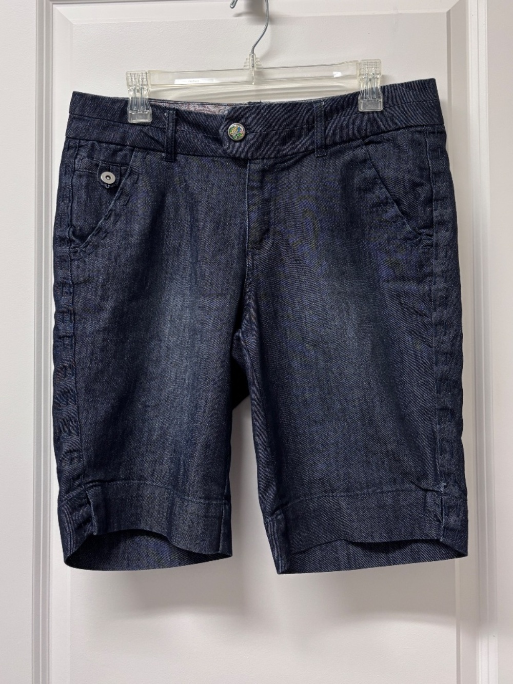 Women's One 5 One Dark Blue Jean Shorts Long Flower Buttons Sz 8/10/12 34" Waist